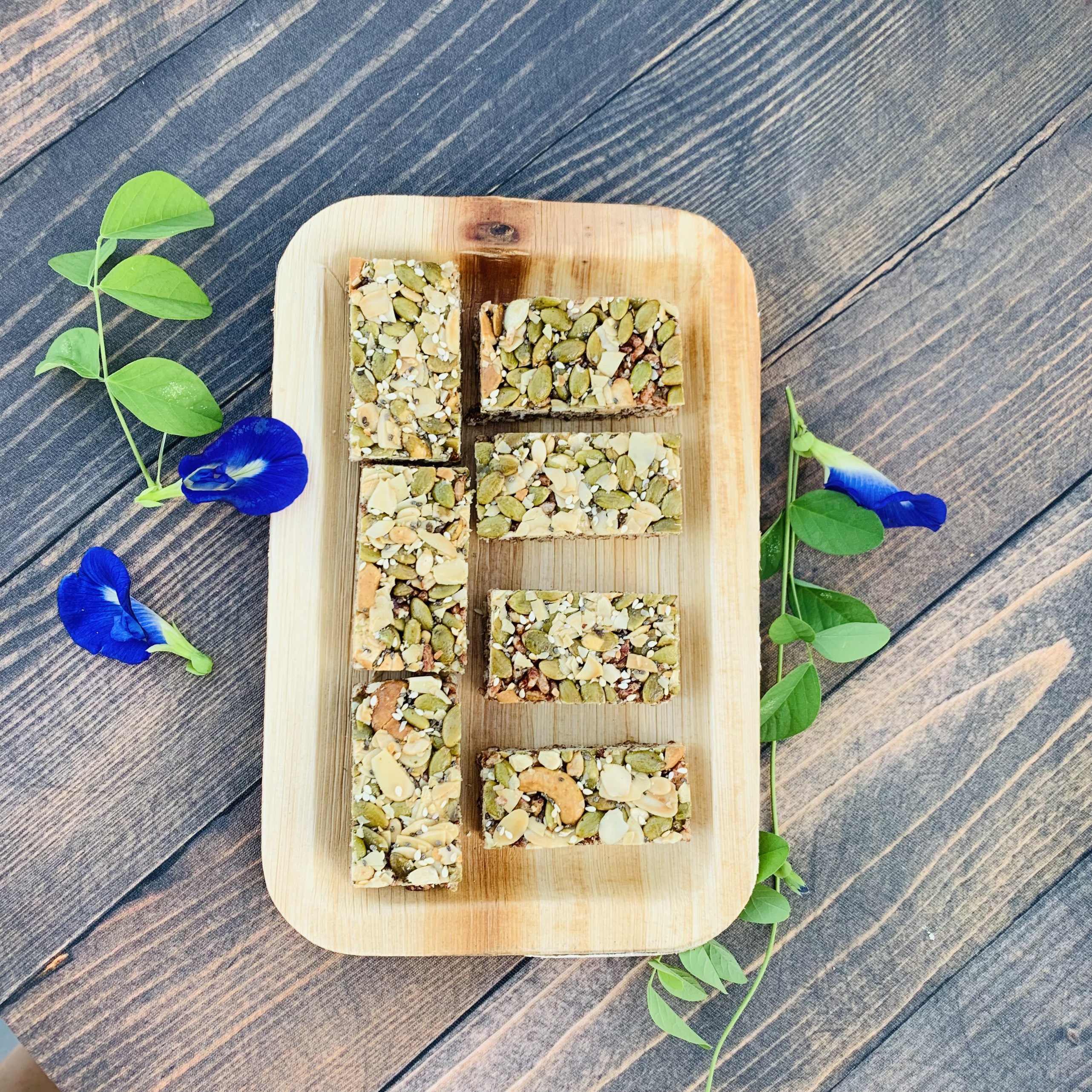 Bánh cốm dinh dưỡng – Hộp 300G/500G