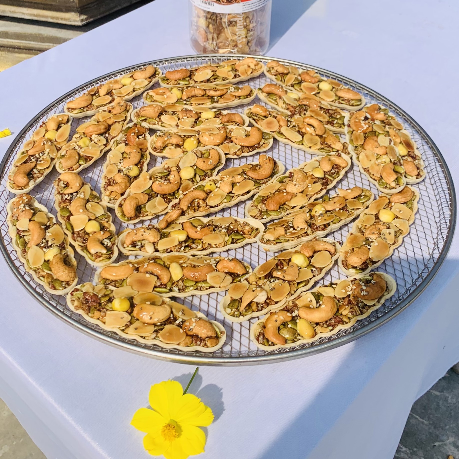 Bánh thuyền mix hạt dinh dưỡng – Hộp 300g/500g
