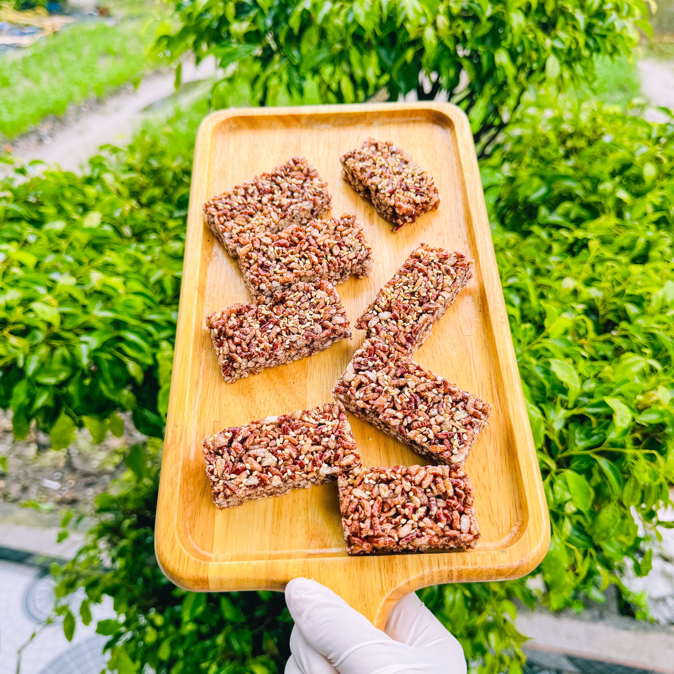 Bánh cốm gạo lứt mè quê – Hộp 300G/500G